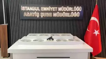 Kadıköy'de Emekli Öğretmen'i 117 Bin Dolar Dolandıran Şebeke Çökertildi