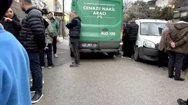 Tarsus'ta Müzisyen Evinin Bahçesinde Şok Ölü Bulundu