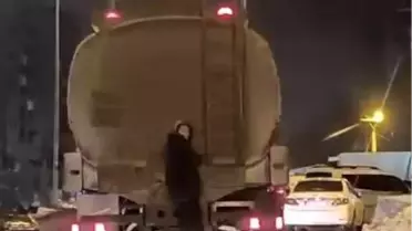 Tanker arkasında tehlikeli yolculuk