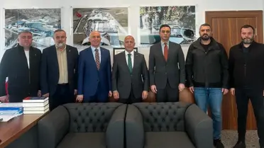 Artvin Ticaret Borsası Heyeti Sarp Sınır Kapısı’nda Ekonomik Fırsatları İnceliyor