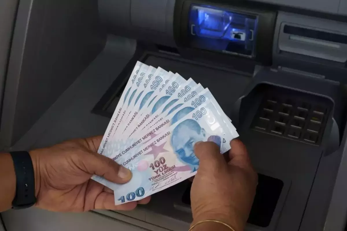 Bankaların ATM Çekim ve Yatırma Limitleri Güncellendi: En Yüksek Sınırlar 60 Bin ve 185 Bin TL