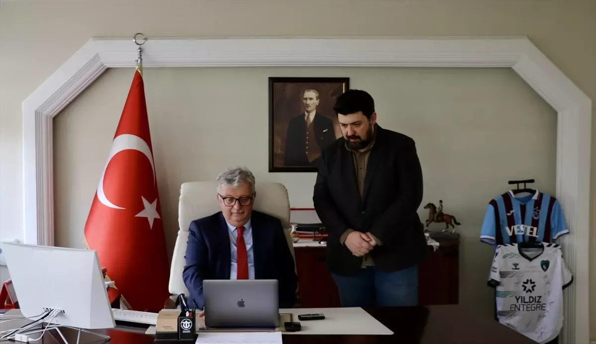 Kandıra’da Yılın Kareleri Oylaması: Kaymakam, Belediye Başkanı ve Başsavcı Katıldı