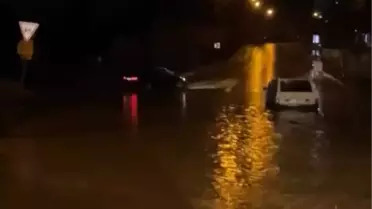 Su altında kalan araçlar