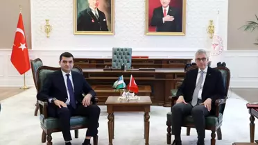 Sağlık Bakanı Memişoğlu, Özbekistan Sağlık Bakanı Hudayarov ile Görüşme Gerçekleştirdi