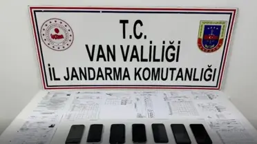 Gözaltına alınan şüphelilerin fotoğrafı