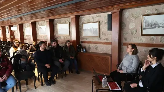 Edirne’deki Osmanlı Mezarı Taşları, Yüzyıllık Hikâyelerini Gün Yüzüne Çıkardı