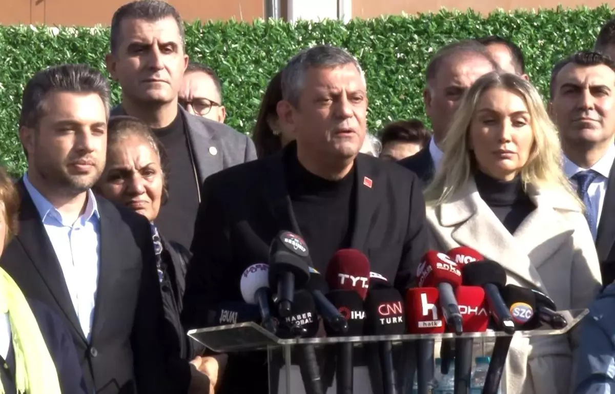 CHP Lideri Özgür Özel, Tutuksuz Yargılamanın Gerekliliğini Vurguladı