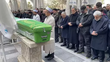 Cumhurbaşkanı Abdullah Gül, Yengesi Firdes Gül'ün Cenazesine Katıldı