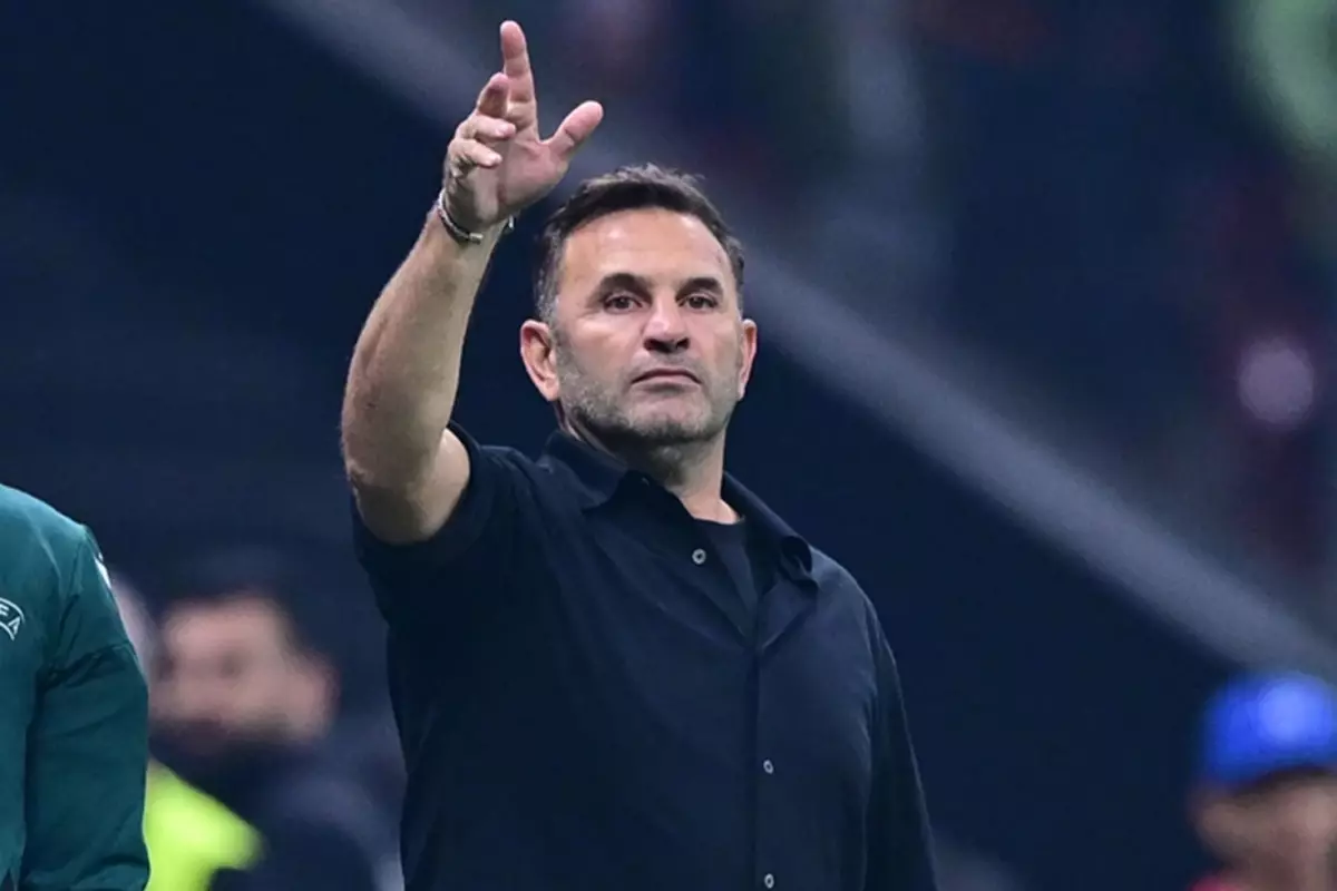 Okan Buruk'tan Manchester City'ye Karşı Stratejik Plan: Sahada Baskı ve Hata Yakalama