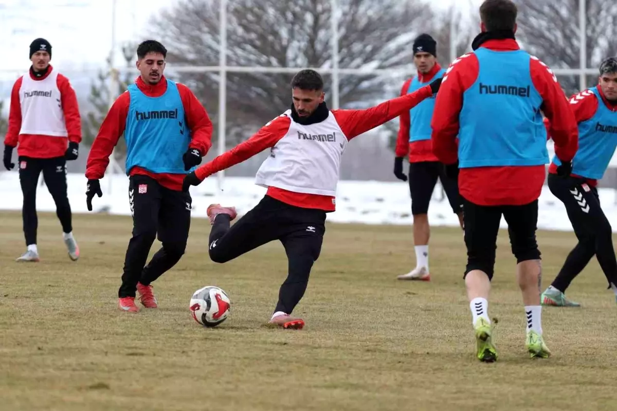 Sivasspor, Pendikspor Maçına Hız Kesmeden Hazırlanıyor