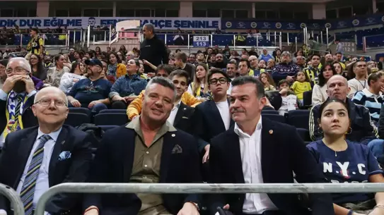 Fenerbahçe Opet, EuroLeague Women’da Zaragoza’yı 69-67 Yenerek Liderliğe Uzandı