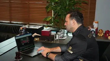 Okan Buruk, 2025 Yılın Kareleri Fotoğraf Oylamasına Katıldı