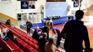 Kocaeli U-16 Basketbol Maçında Tribün Kavgası Olayı: Maç Kısa Süreli Durduruldu