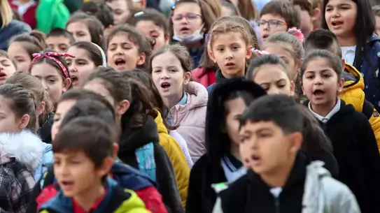 Yoğun Kar Yağışıyla Sömestr Tatili Uzayabilir: Öğrenciler Dikkat!