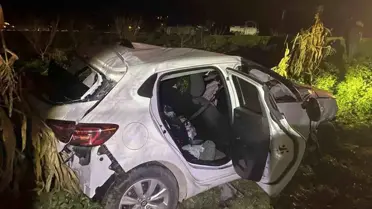 Osmaneli'de Otomobil Tırlara Çarptı: 2 Yaralı ve Trafik Yoğunluğu