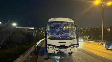 Dilovası'nda Servis Minibüsü Çarptı: 6 Kişi Yaralandı