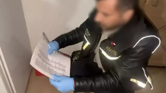 Osmaniye'de Büyük Dolandırıcı Çeteye Operasyon: 10 Kişi Tutuklandı, 10 Milyon TL Ele Geçirildi