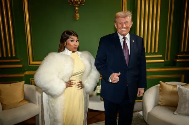 Trump ve Nicki Minaj sahne öncesi