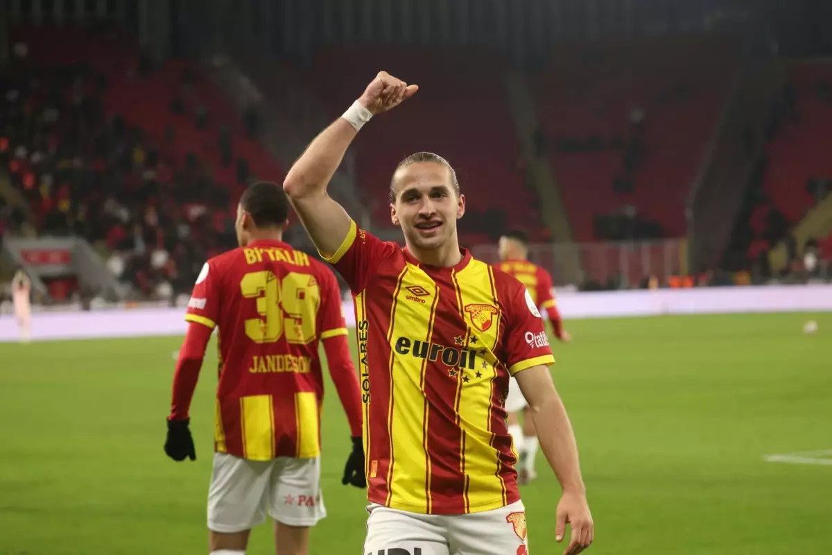 Göztepe oyuncularının taraftara mesajı