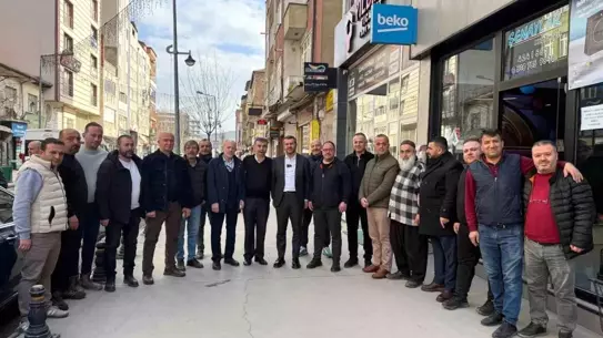 Karabük Belediye Başkanı Çetinkaya, Ankara Caddesi'nde Esnafla Buluştu ve Projeleri Açıklığa Kavuşturdu