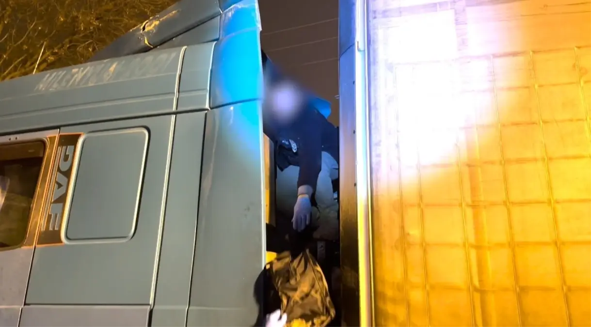 Batman’da TIR’da ele geçirilen esrar