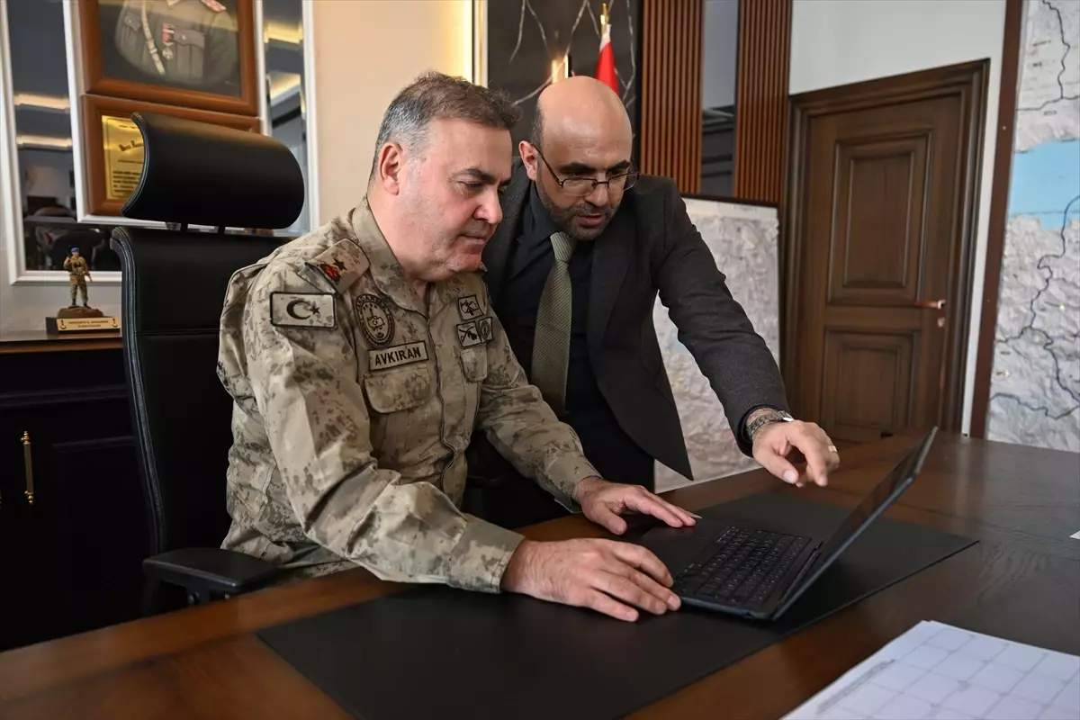 Tuğgeneral Avkıran’ın Seçtiği 2025 Yılın Kareleri: 6 Kategoride Öne Çıkan Fotoğraflar