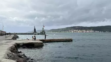 Şiddetli Fırtına Çanakkale Boğazı’nda Çift Yönlü Trafiği Durdurdu
