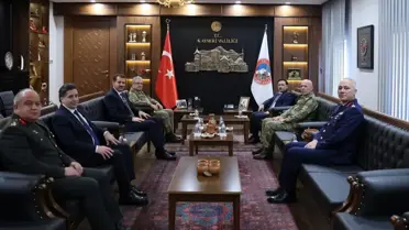 Kayseri Valisi Çiçek, Kara Kuvvetleri Komutanı ve Bakan Yardımcısını Resmi Görüşmede Karşıladı