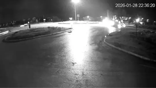 Ereğli'de İki Araç Çarpıştı: 4 Yaralı ve Görüntüler Kamerada