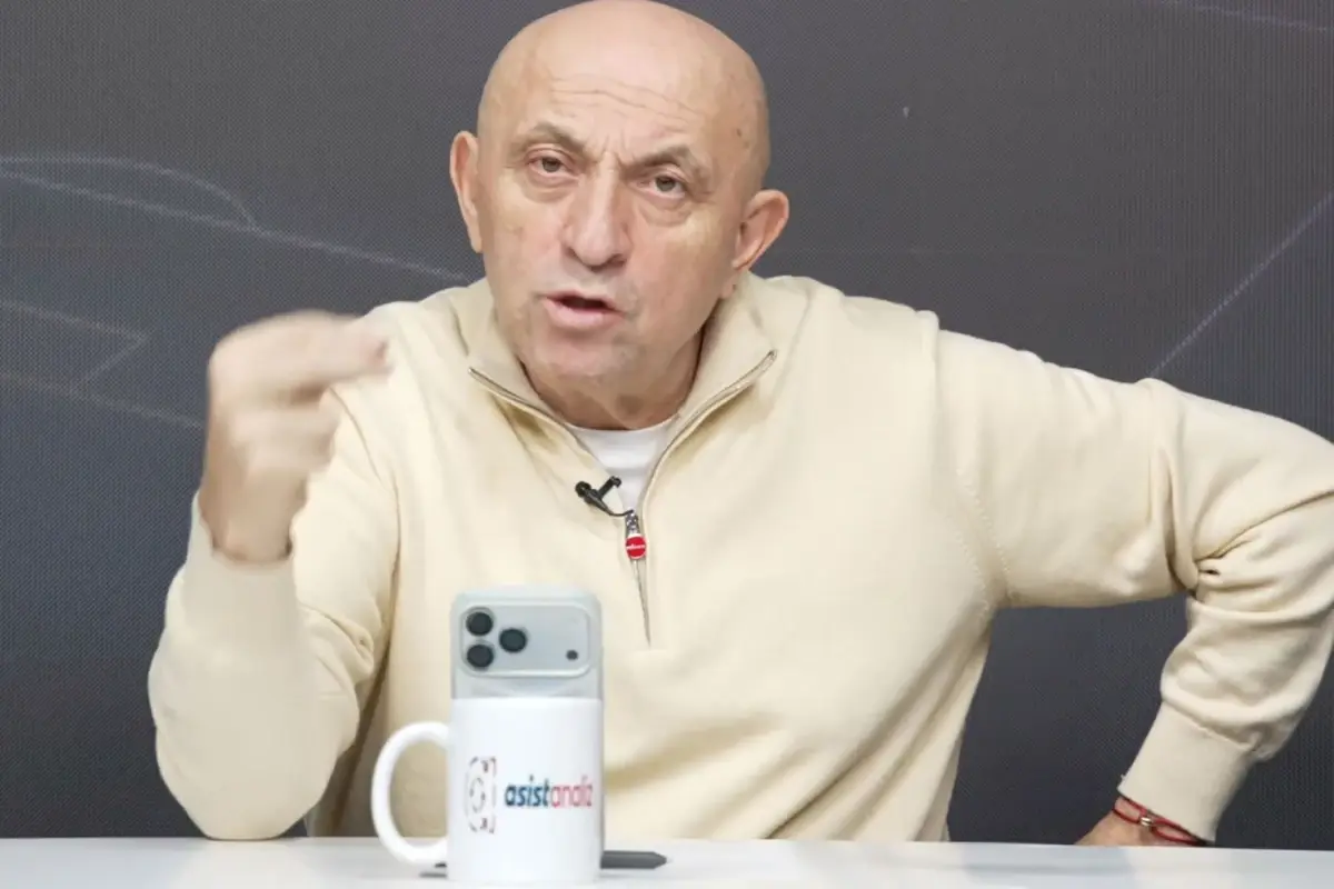 Sinan Engin canlı yayında Galatasaray'ı eleştiriyor