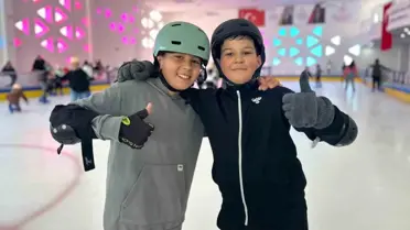 Edremit Buz Pateni Pisti, Yarıyıl Tatilinde Çocukların Gözdesi Oldu