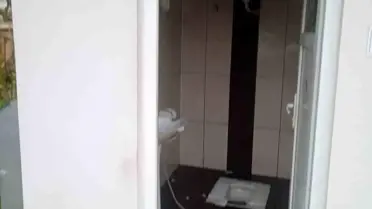 Alanya’da Umumi Tuvalete Vandalizm: Kullanılamaz Hale Geldi