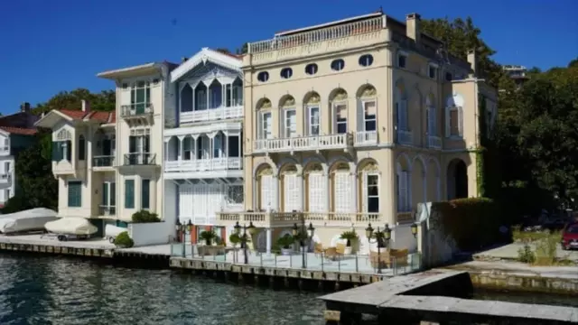 Yalı'nın iç mekanlarından bir görüntü