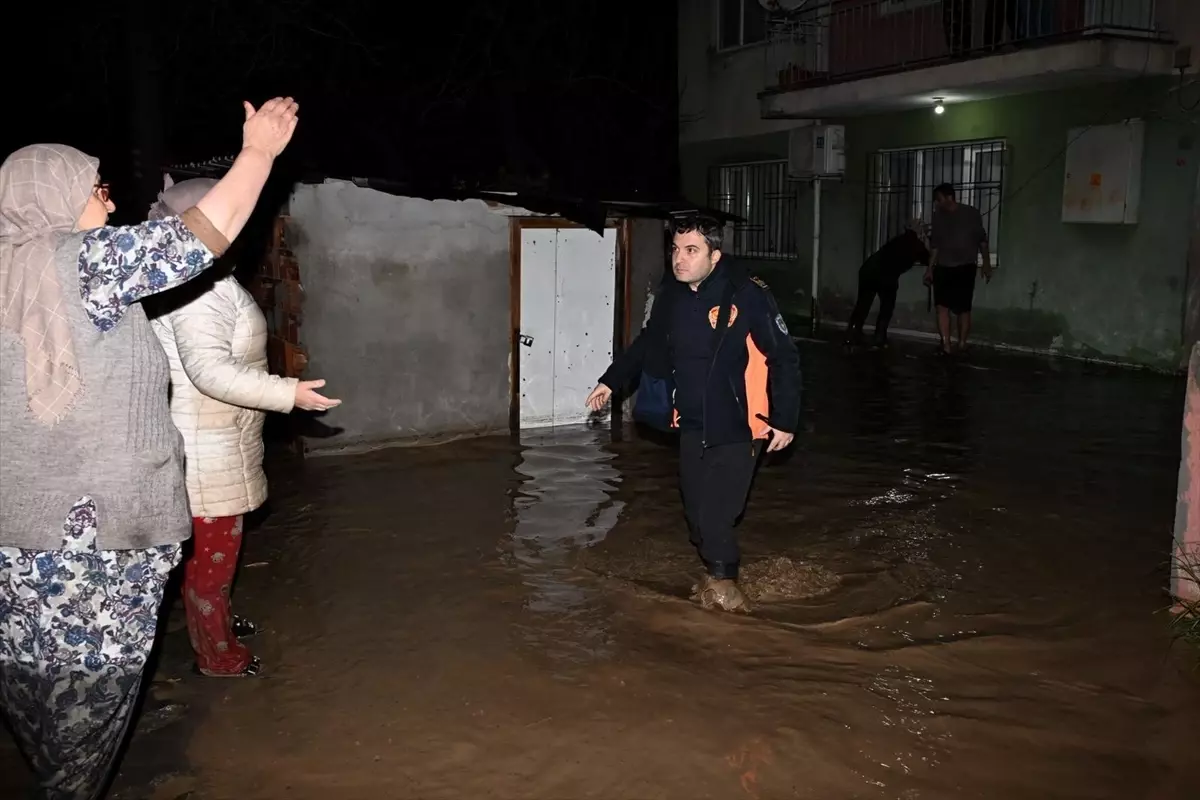 Manisa’da sağanak sonrası sel görüntüsü