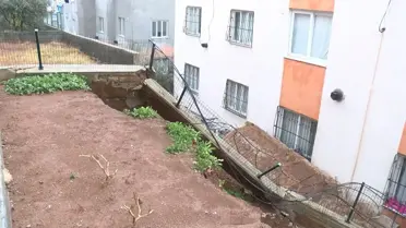 Adana’da Şiddetli Sağanak Yıkıcı İstinat Duvarını Yıktı, Sokaklar ve Mezarlıklar Sular Altında Kaldı