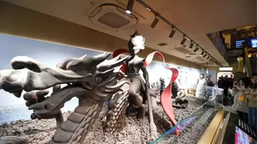 Tianjin'in Çikolata Müzesi: 10 Tonluk Tatlı Heykeller Şehri Süsledi