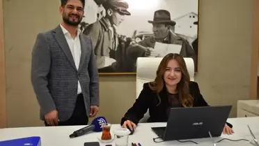 Büşra Özdemir, 2025 Yılın Kareleri Oylamasına Katıldı ve Seçkin Fotoğrafları Değerlendirdi