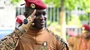 Burkina Faso’da Çok Partili Sistem Çöküşü: Tüm Siyasi Partiler Resmi Olarak Kapatıldı