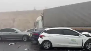 Yoğun Sis Ortamında Gaziantep’te Zincirleme Çarpışma: 2 Ölü, Çok Sayıda Yaralı