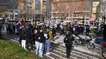 Tiran’da Filistin’e Destek Yürüyüşü: Başbakan Rama’nın İsrail Ziyareti Protesto Dalgası Yarattı