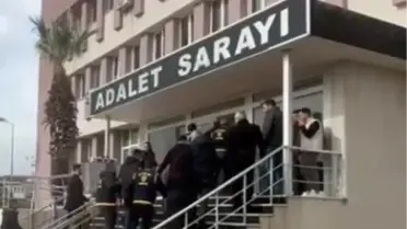 Ayvalık’ta Yaşlı Kadına Yönelik Dolandırıcılık Şebekesi Emniyet Tarafından Çökertildi