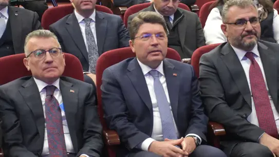 Yeni Anayasa Yoluyla Türkiye Yüzyılına Adım: Bakan Tunç'un Vizyonu