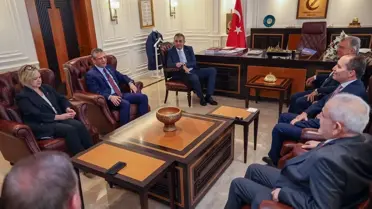 Özgür Özel: Yoksullukla Mücadelede Yeni İktidar Vizyonu