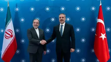 İstanbul’da Türkiye-İran Dışişleri Görüşmesi: Hakan Fidan ve Abbas Arakçi Buluştu