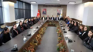 Haliliye Belediyespor'un Şampiyonluk Kutlaması: Belediye Başkanı Canpolat'tan Destek Mesajı