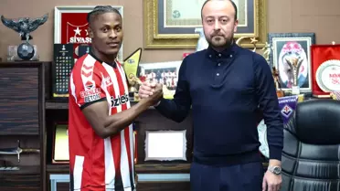 Sivasspor, 22 Yaşındaki Jonathan Okoronkwo'yu Kadrosuna Katıyor