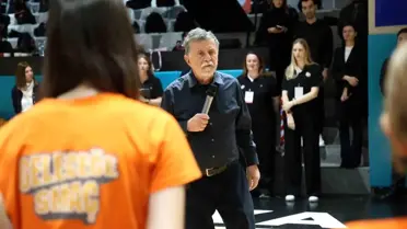 Eczacıbaşı Genç Voleybolcular İçin Antalya’da Geleceğe Smaç Turnuvası Düzenledi