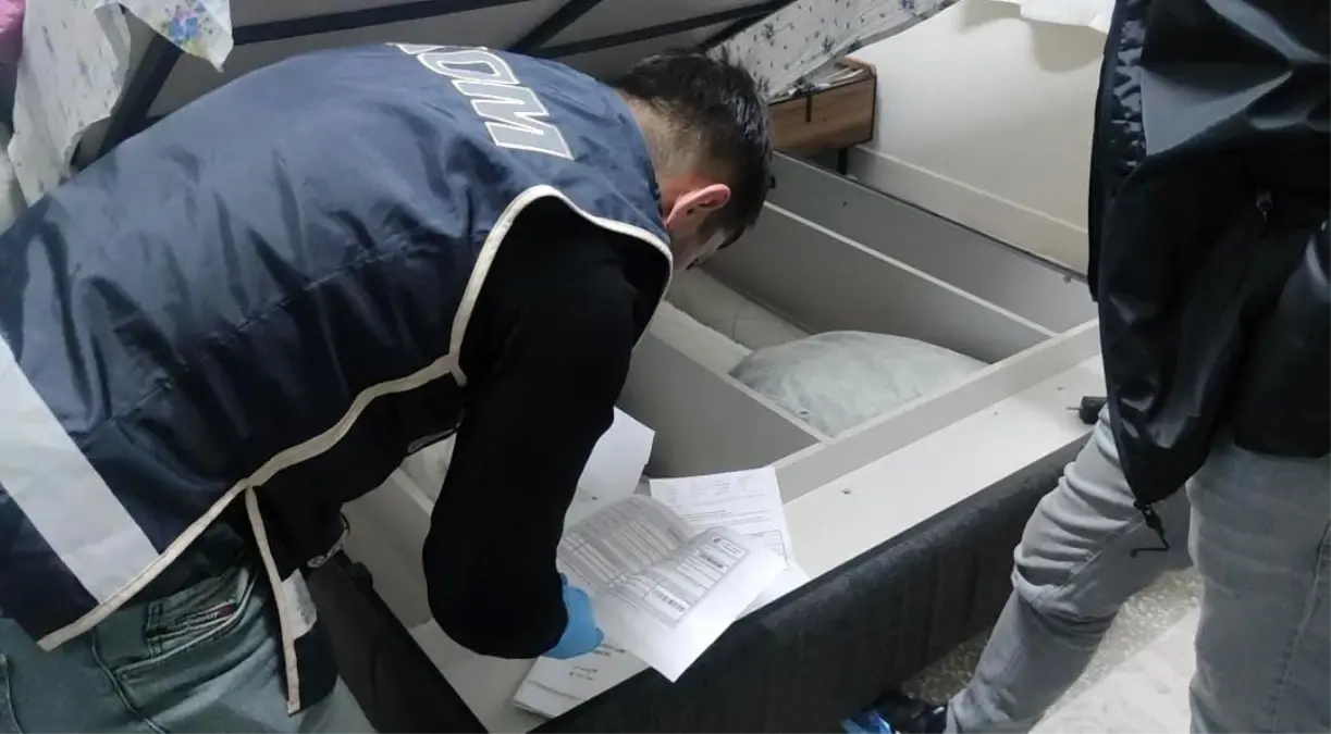 Yapay zeka dolandırıcılığına dair haber kapağı