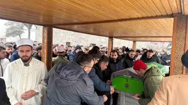 Erzurum’da Cam Silme Sırasında Düşen Öğretmenin Tüyler Ürpertici Sonrası