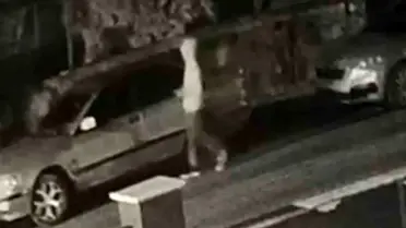 Eskişehir'de 7 Aracın Camı Kırıldı, Genç Şüpheli Güvenlik Kamerasıyla Tespit Edildi